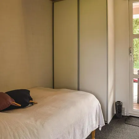 Three-bedroom Holiday In Saby * Sæby
